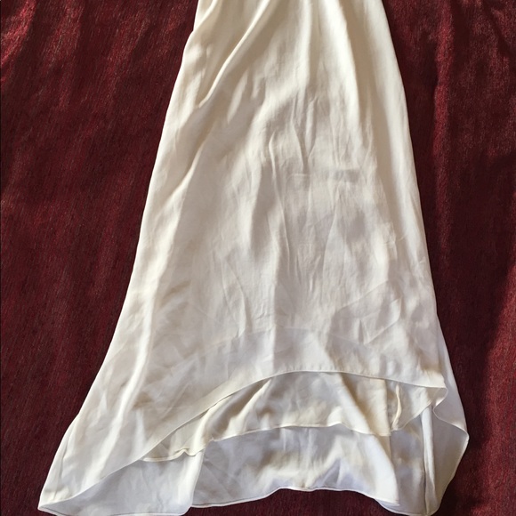 Max Azria Crepe Racerback Off White Gown, S - Picture 5 of 8